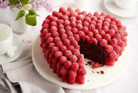 Chocolate Raspberry Heart Cake